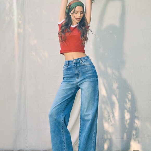 Courtney High-Rise Essential Wide Leg Jeans | Women's Denim | Everyday Bottoms - Picture 7 of 10